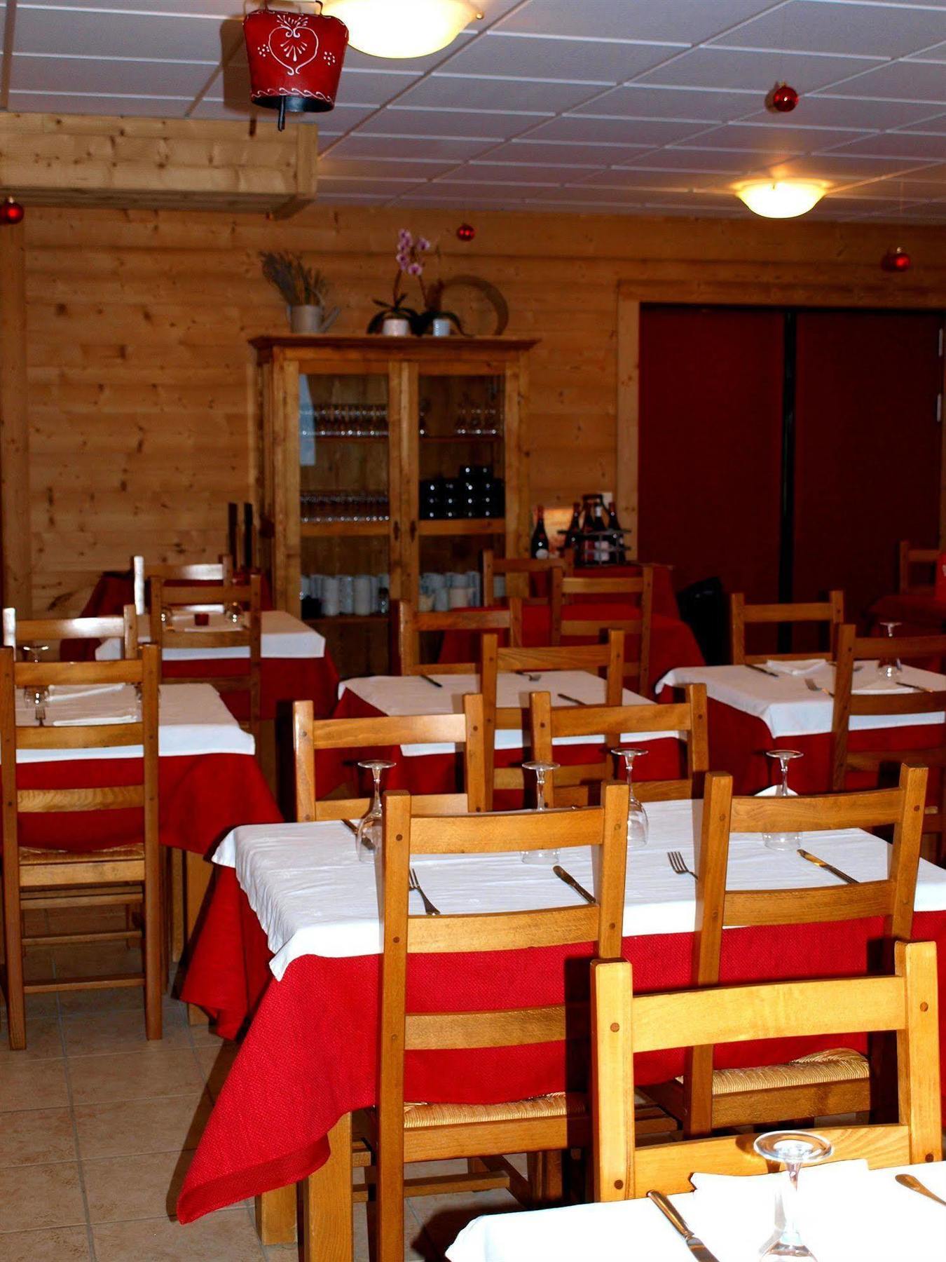 Hotel Restaurant L'Outa Termignon Exterior foto